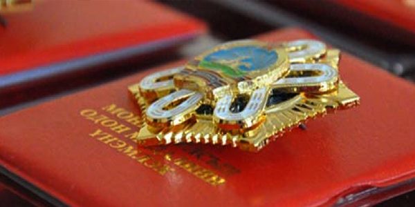 “СИТИ” Их сургуулийн багш нар төрийн дээд шагнал хүртлээ