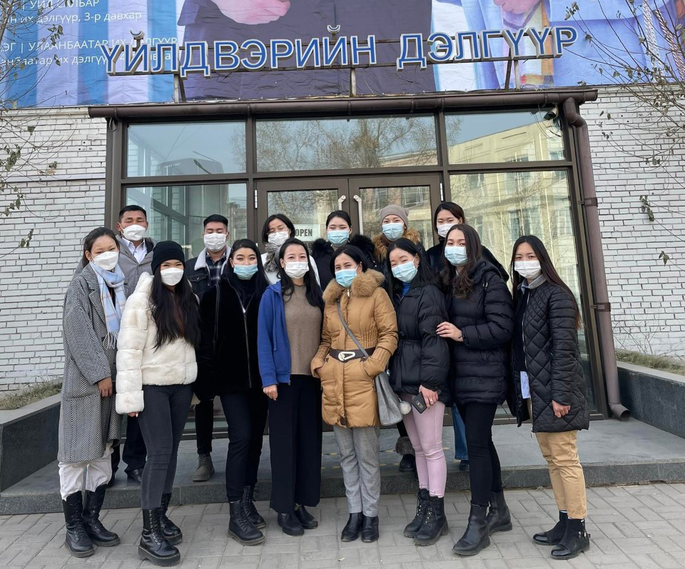 “СИТИ” Их сургуулийн бүрэлдэхүүн Бизнесийн сургуулийн оюутнууд “Эвсэг” ХХК-ийн үйлдвэртэй танилцлаа